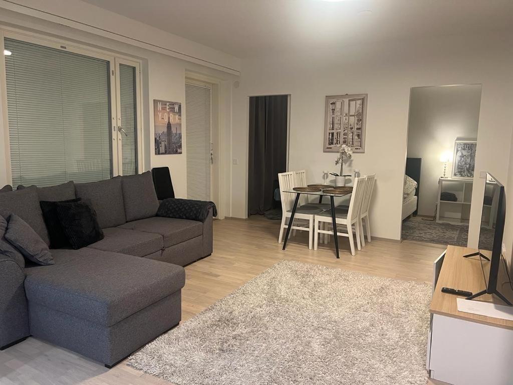 Modern City Apartment With Sauna Nearby The Airport Vantaa Exterior foto